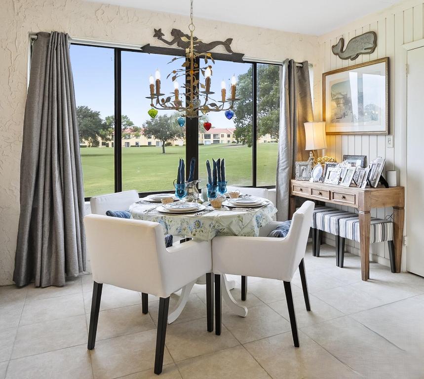 MILES GRANT CONDO - Residential