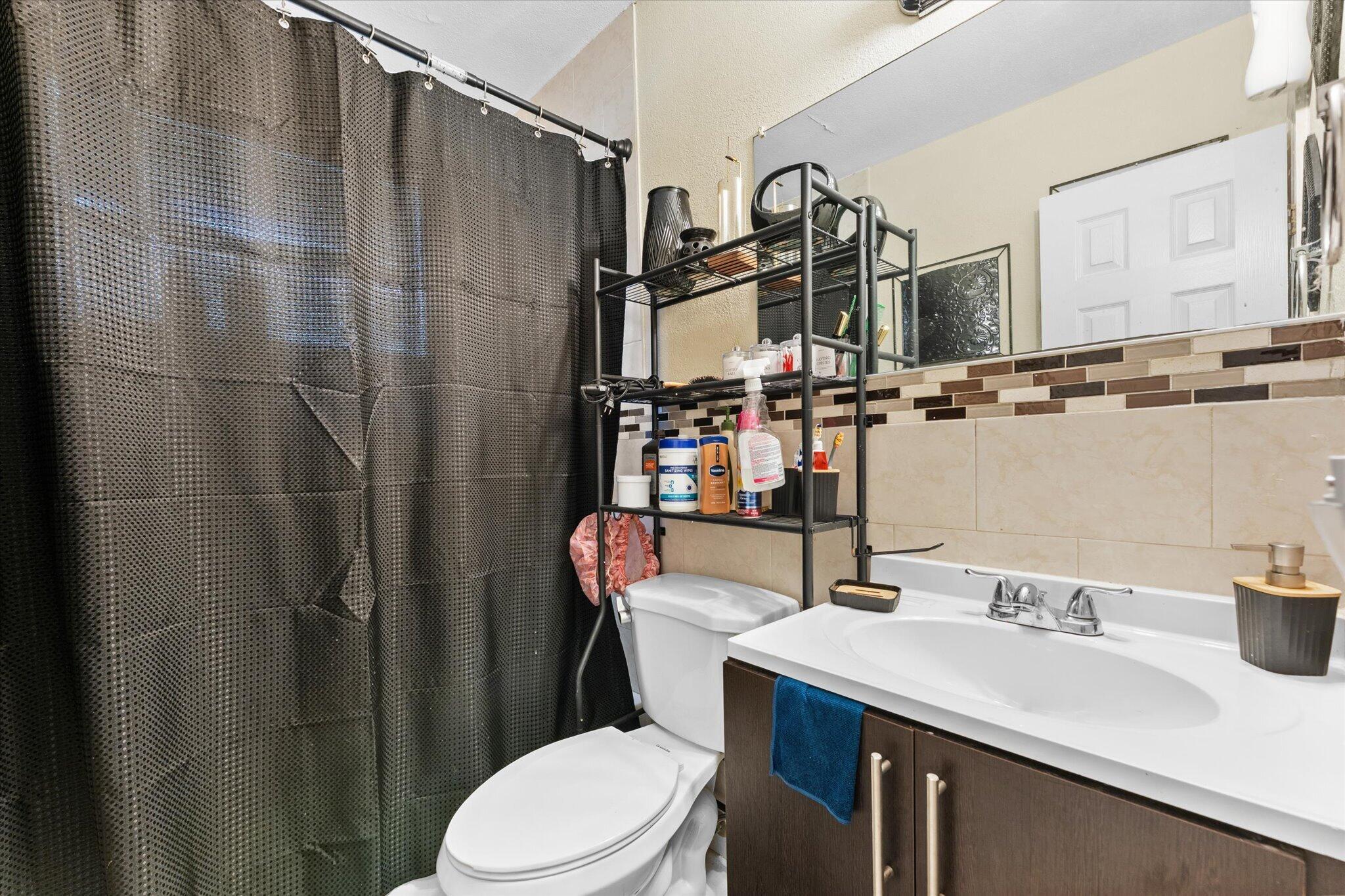 WASHINGTON PARK 7TH ADD - Residential Income