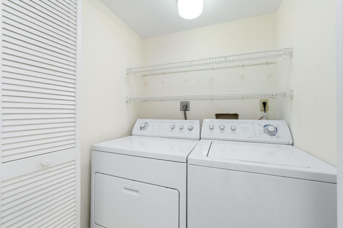 BRAEMAR ISLE CONDO - Residential