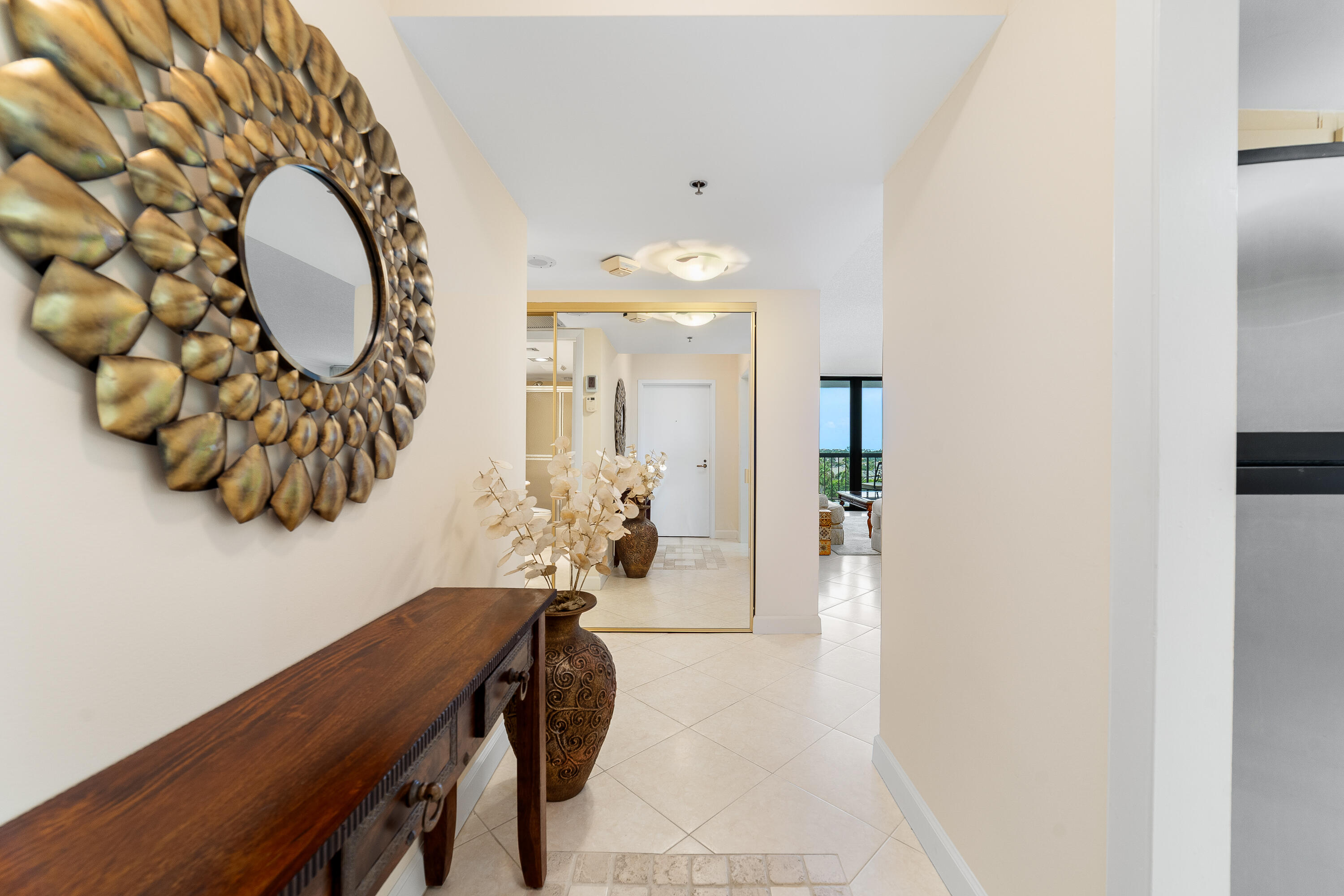 BRAEMAR ISLE CONDO - Residential