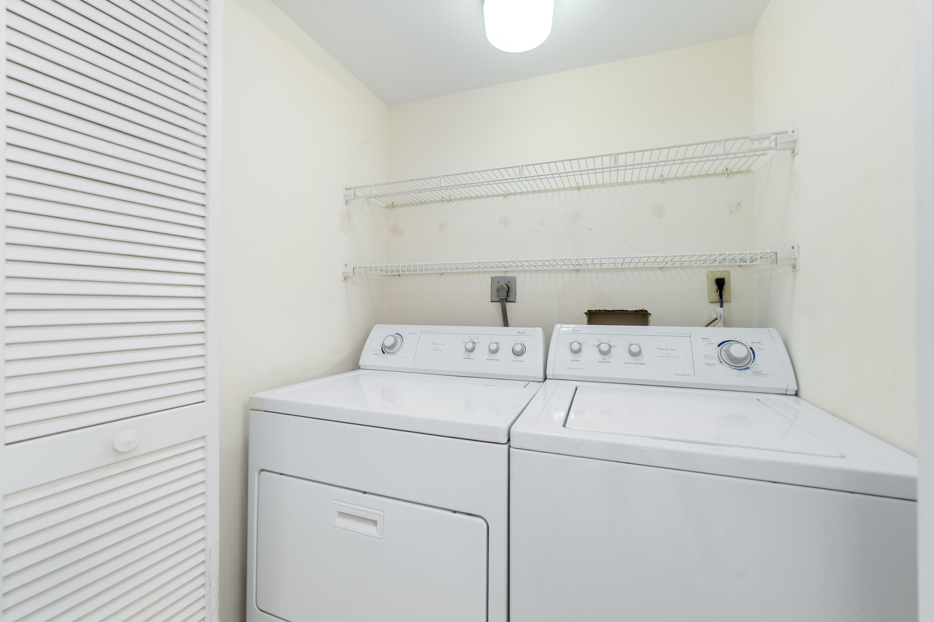 BRAEMAR ISLE CONDO - Residential