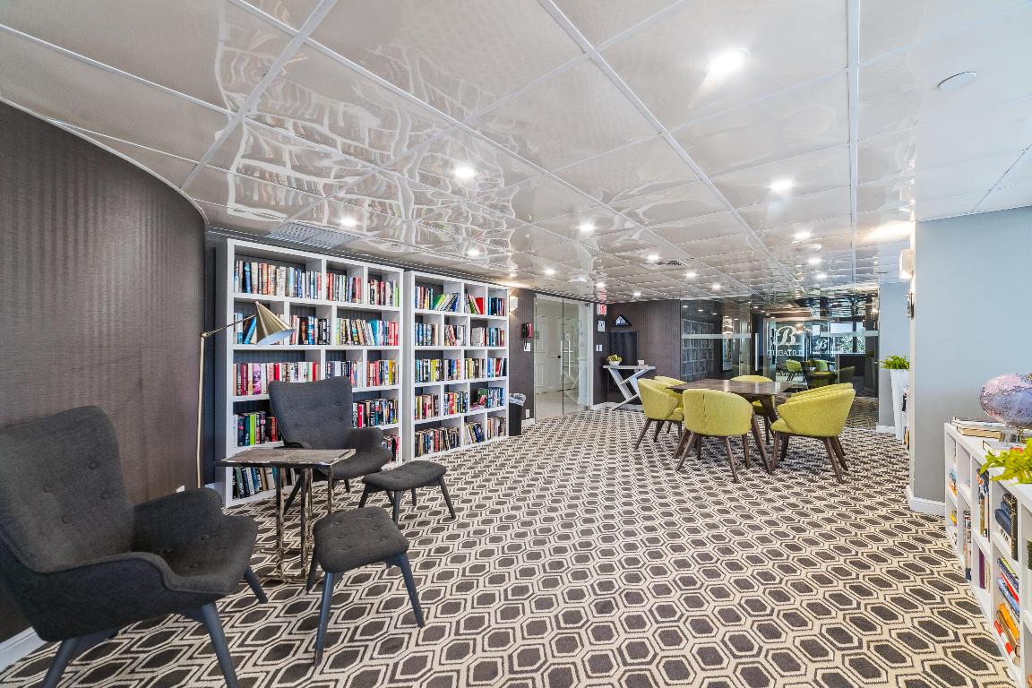 BRAEMAR ISLE CONDO - Residential