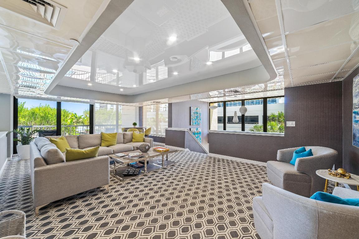 BRAEMAR ISLE CONDO - Residential