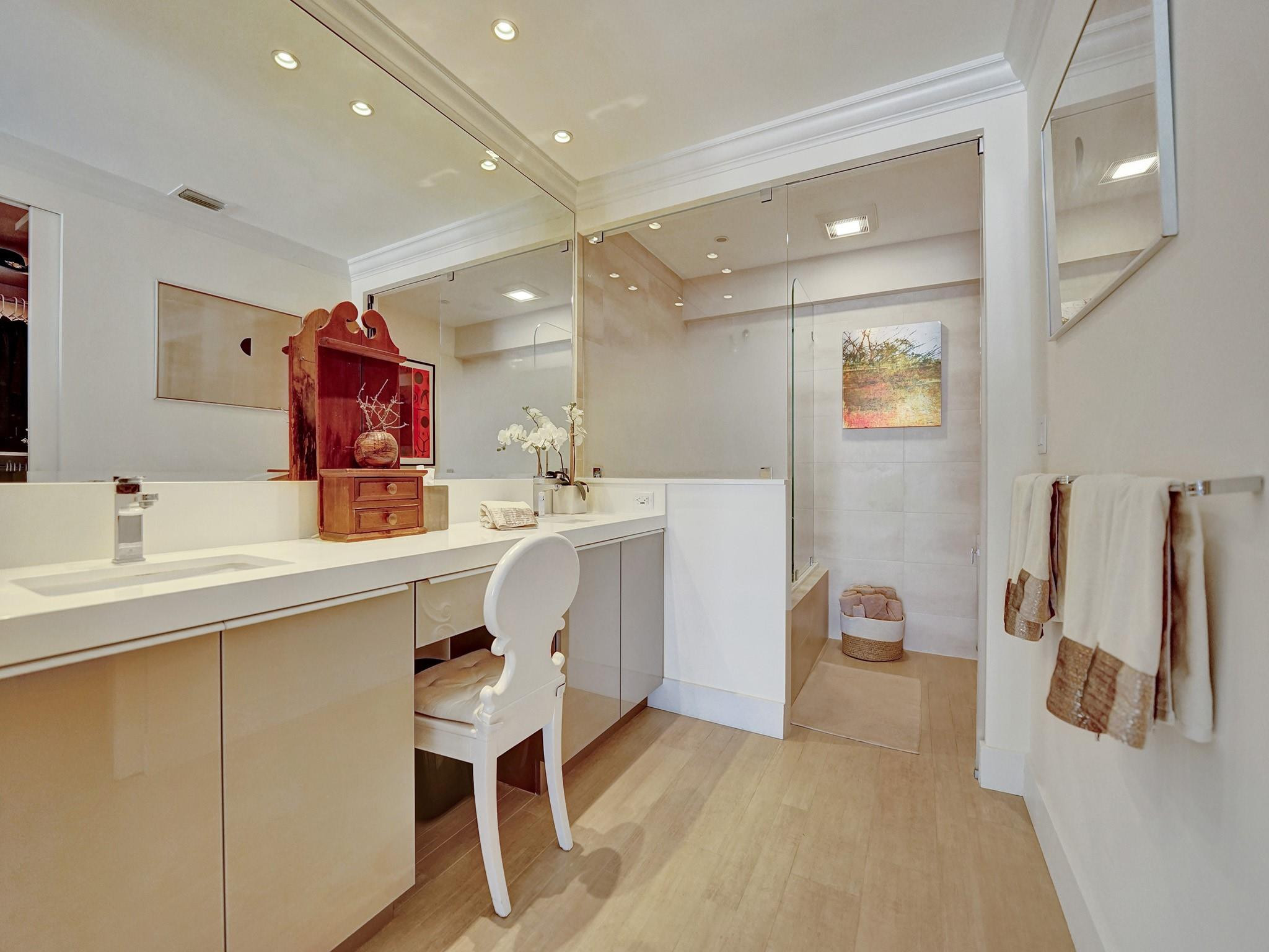 The Pilot House - Residential