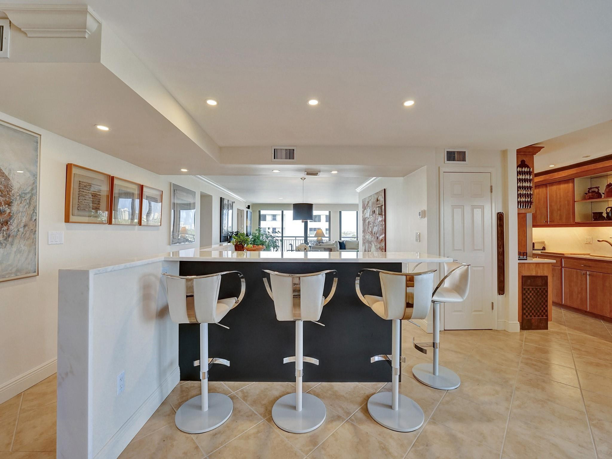 The Pilot House - Residential