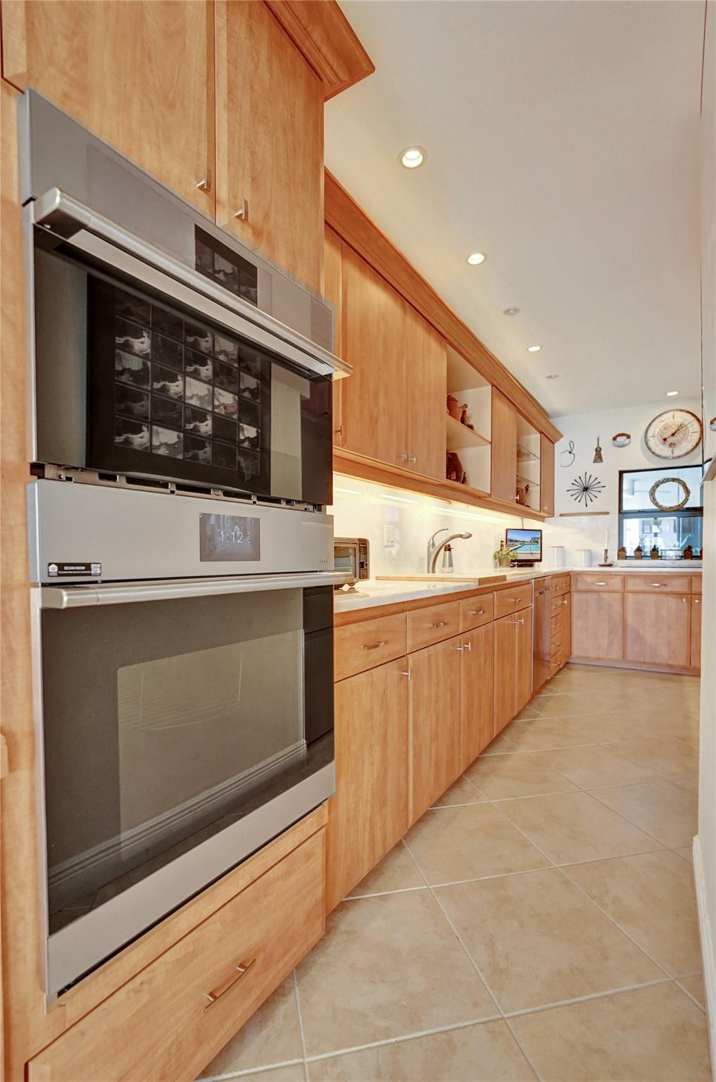 The Pilot House - Residential