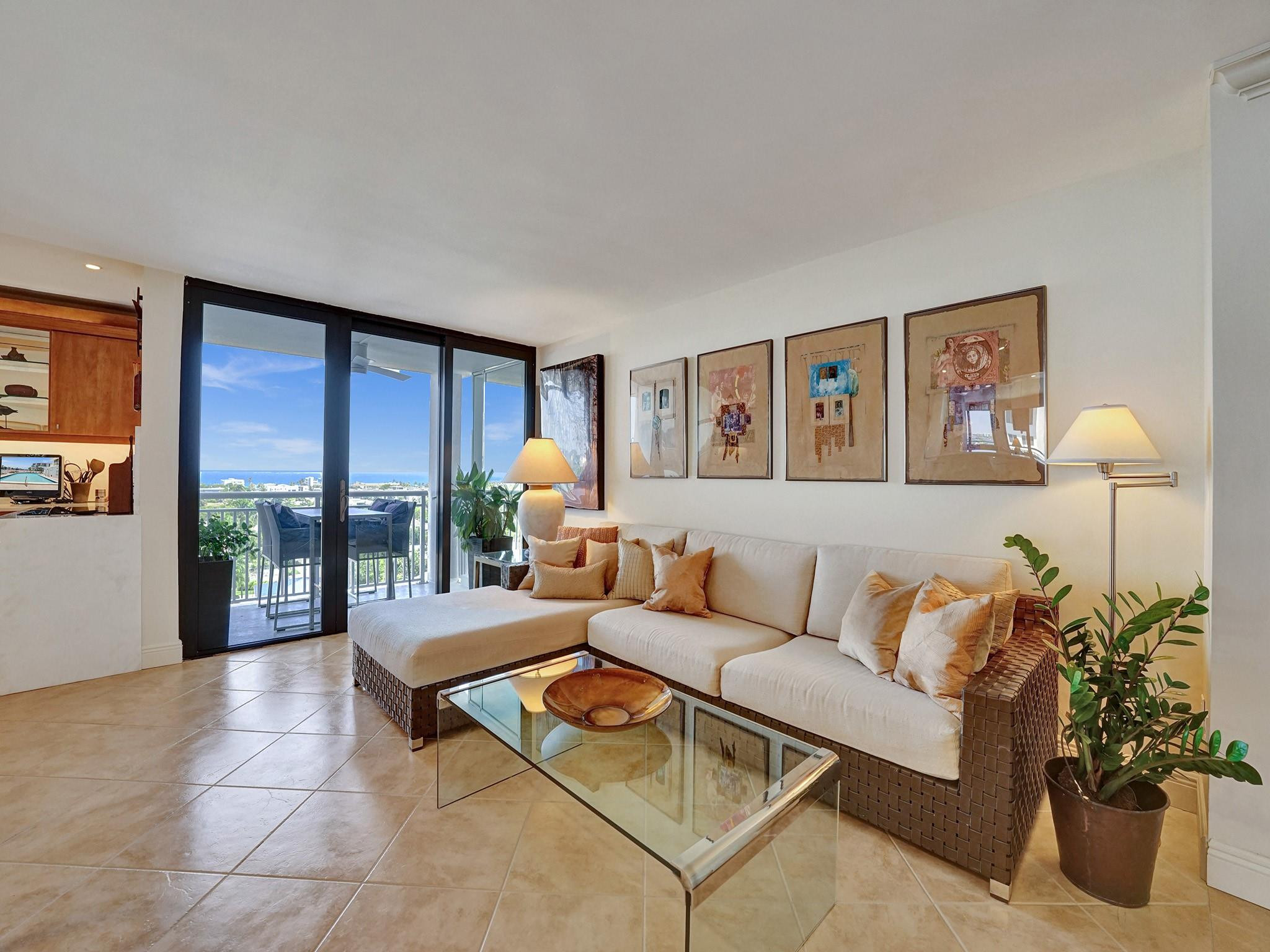 The Pilot House - Residential