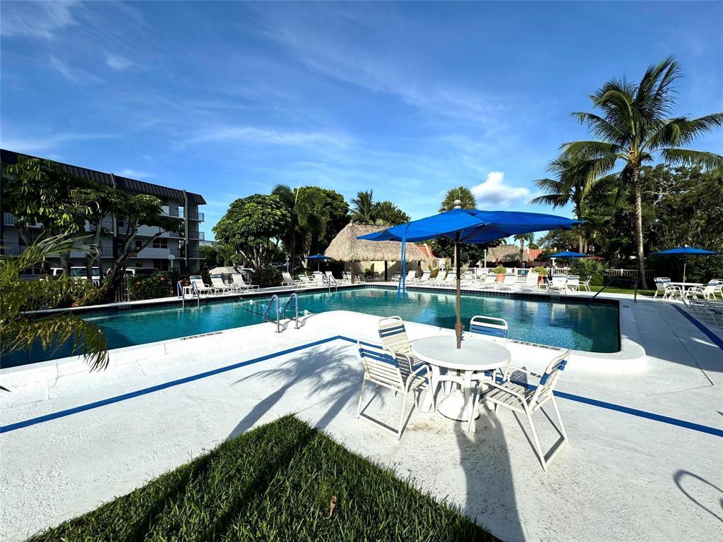 ISLAND CLUB TWO CONDO - Residential