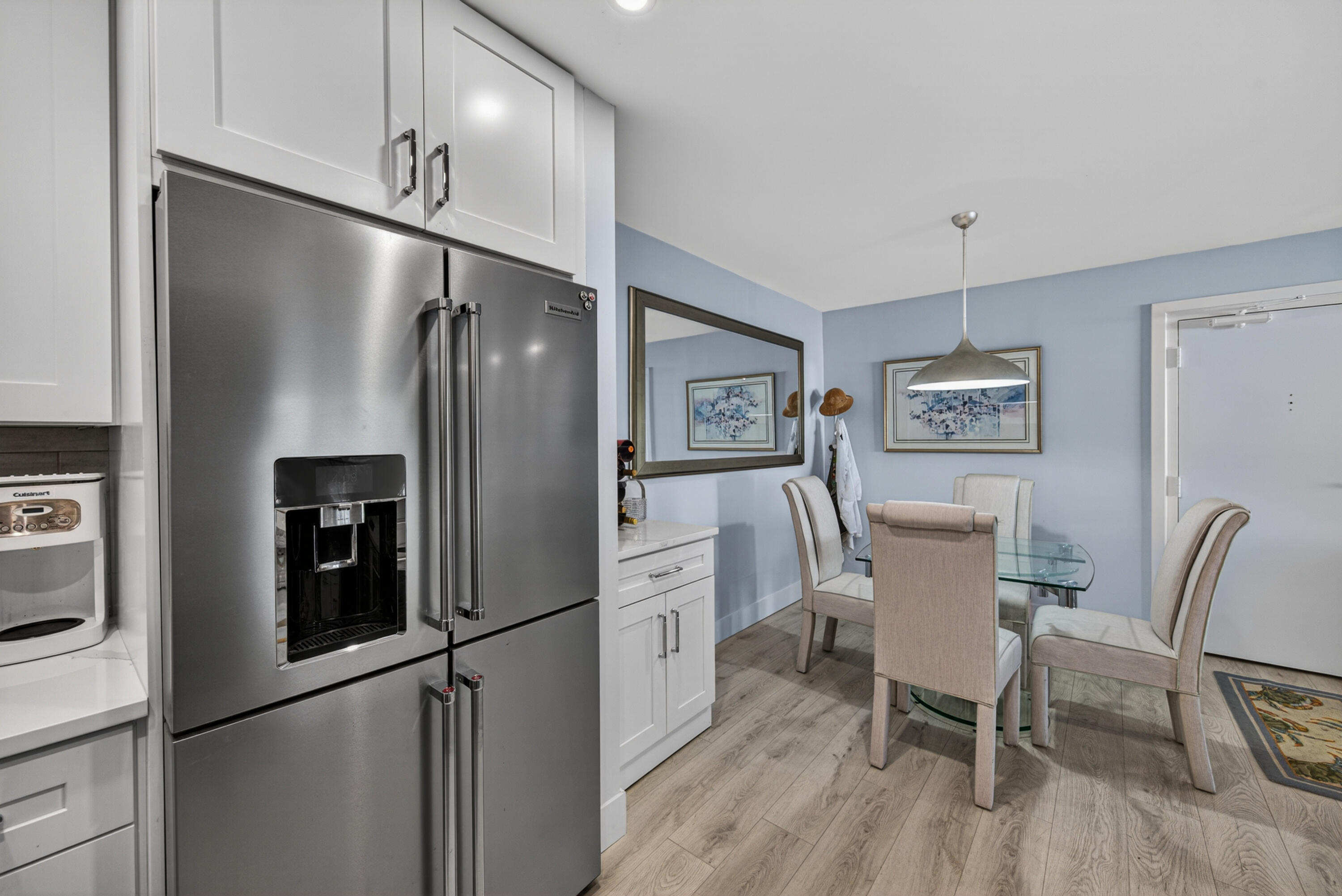BAY COLONY CLUB CONDO - Residential Lease