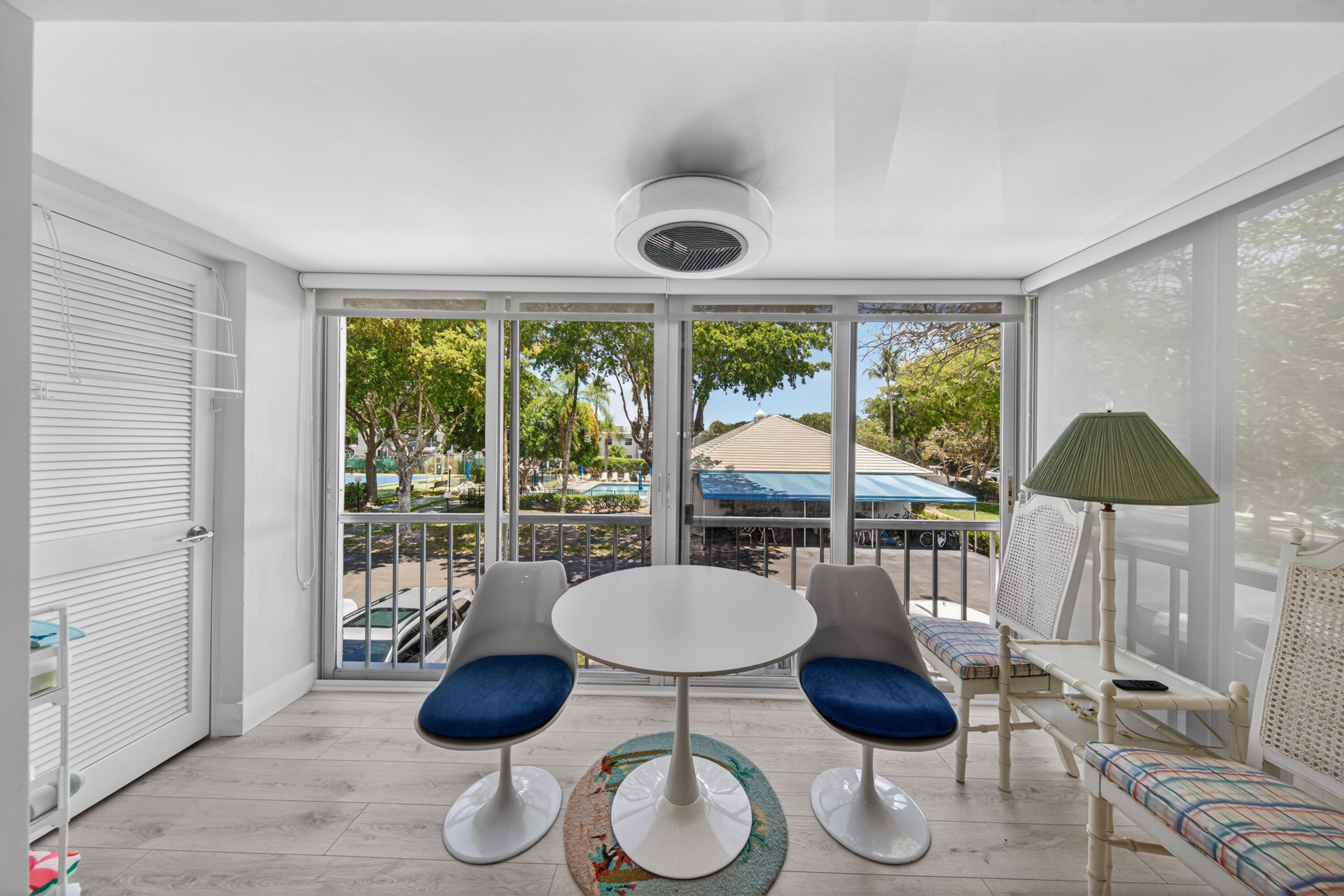 BAY COLONY CLUB CONDO - Residential Lease
