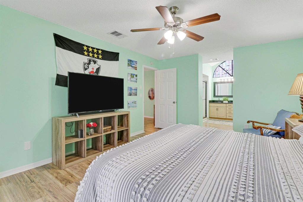 Photo of 855 SE Polynesian Avenue, Port Saint Lucie, FL 34983 (MLS # R10953609)