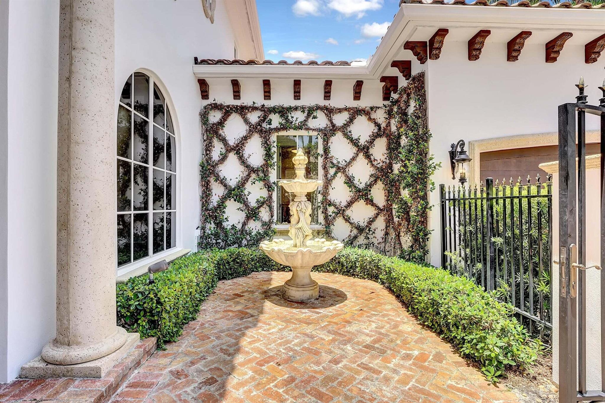 Harbour Isles - Residential