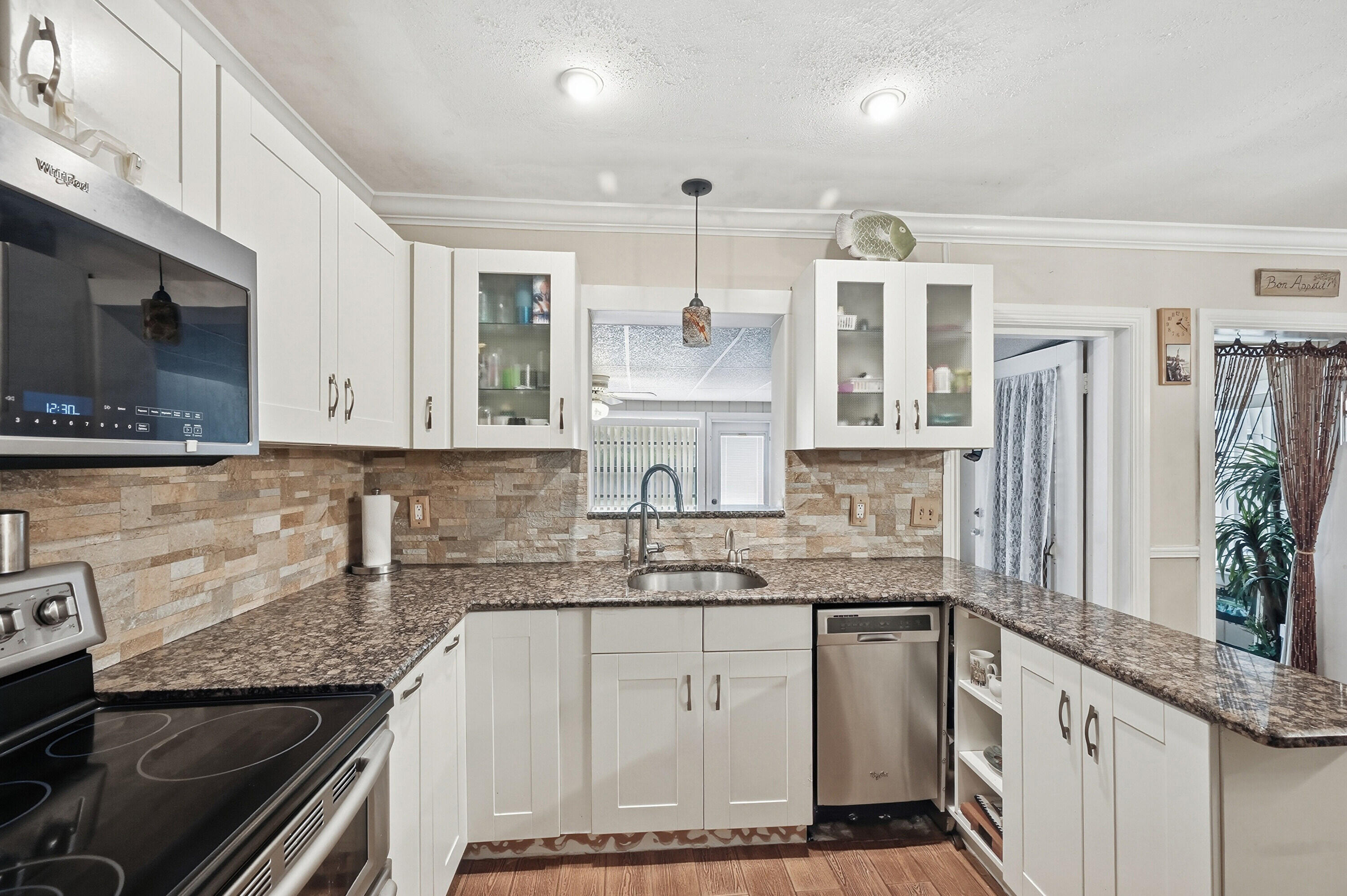 CRESTVIEW BOYNTON - Residential