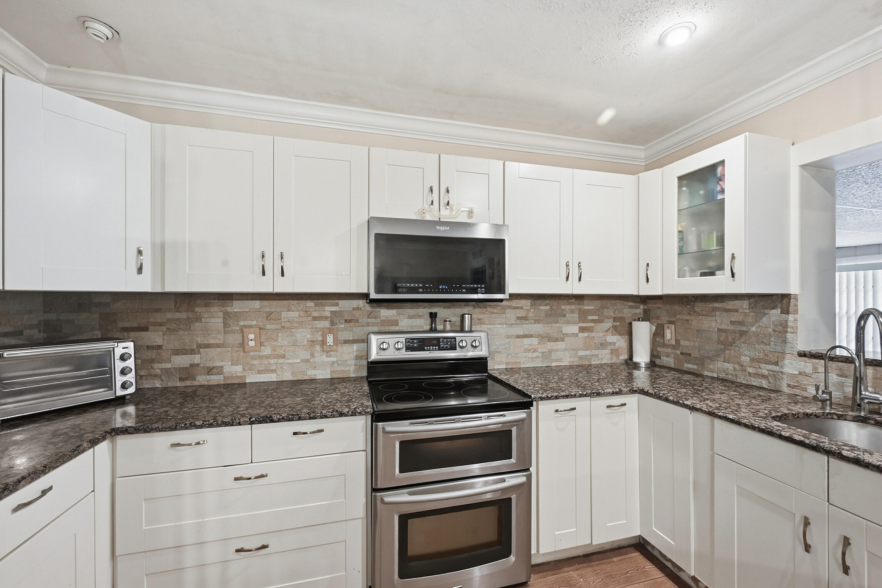 CRESTVIEW BOYNTON - Residential