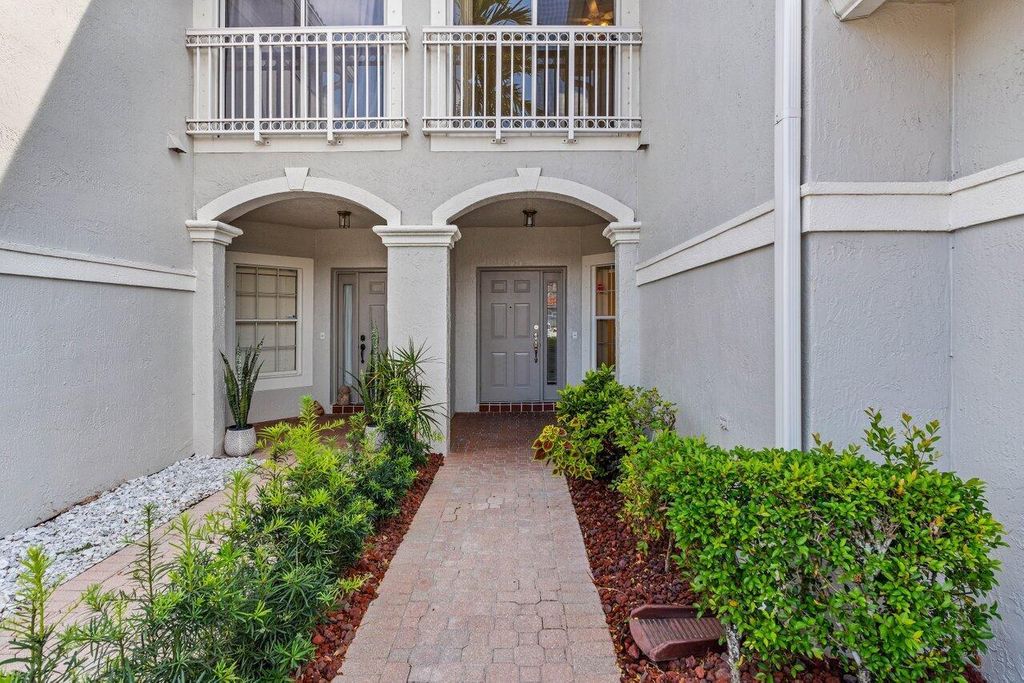 Photo of 8320 Via Serena, Boca Raton, FL 33433 (MLS # R11076052)