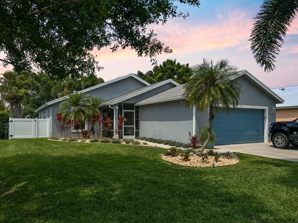 Photo of 2565 SW Riviera Road, Stuart, FL 34997 (MLS # B26022216)