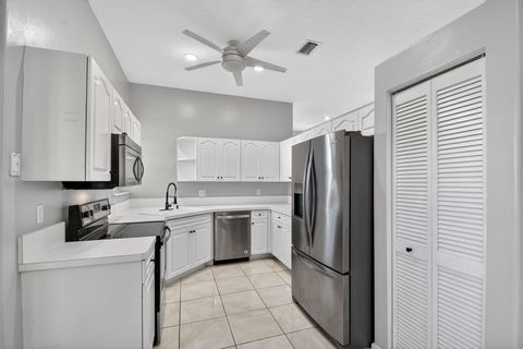 Tiny photo for 6179 Bear Creek Court, Lake Worth, FL 33467 (MLS # R11160532)