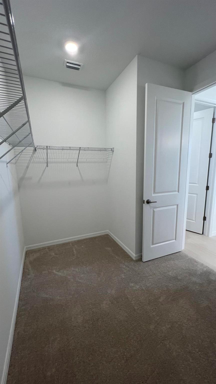 VERANDA OAKS PLAT NO. 1 P - Residential Lease