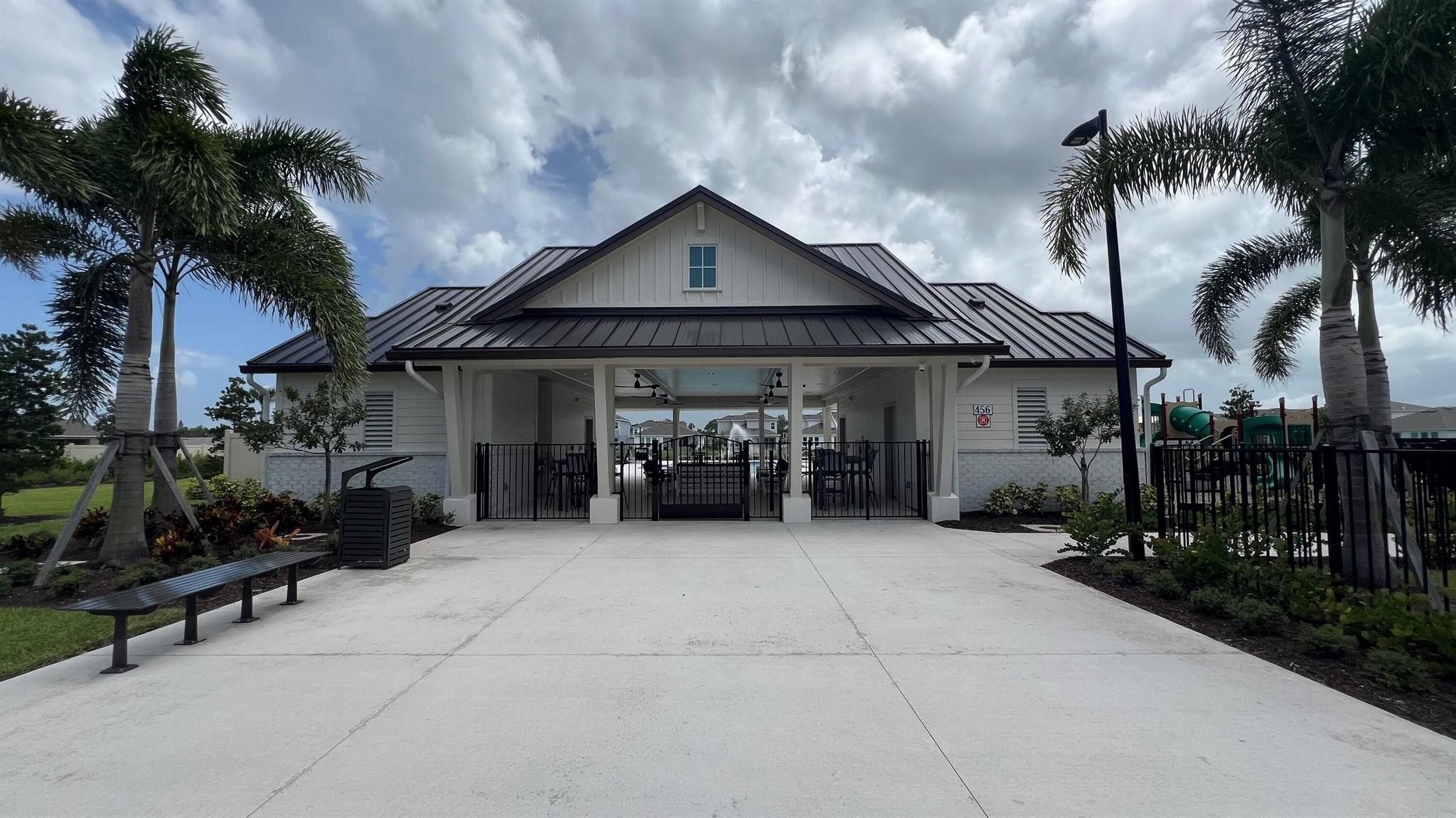 VERANDA OAKS PLAT NO. 1 P - Residential Lease