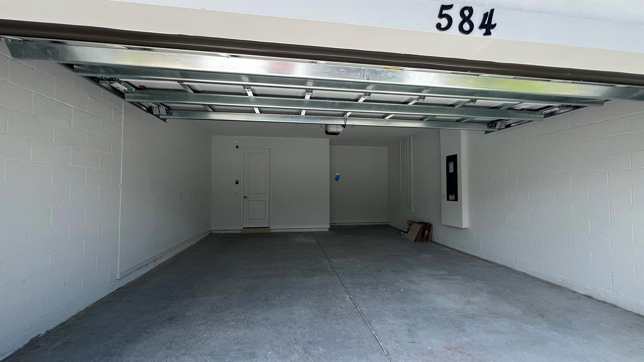 VERANDA OAKS PLAT NO. 1 P - Residential Lease