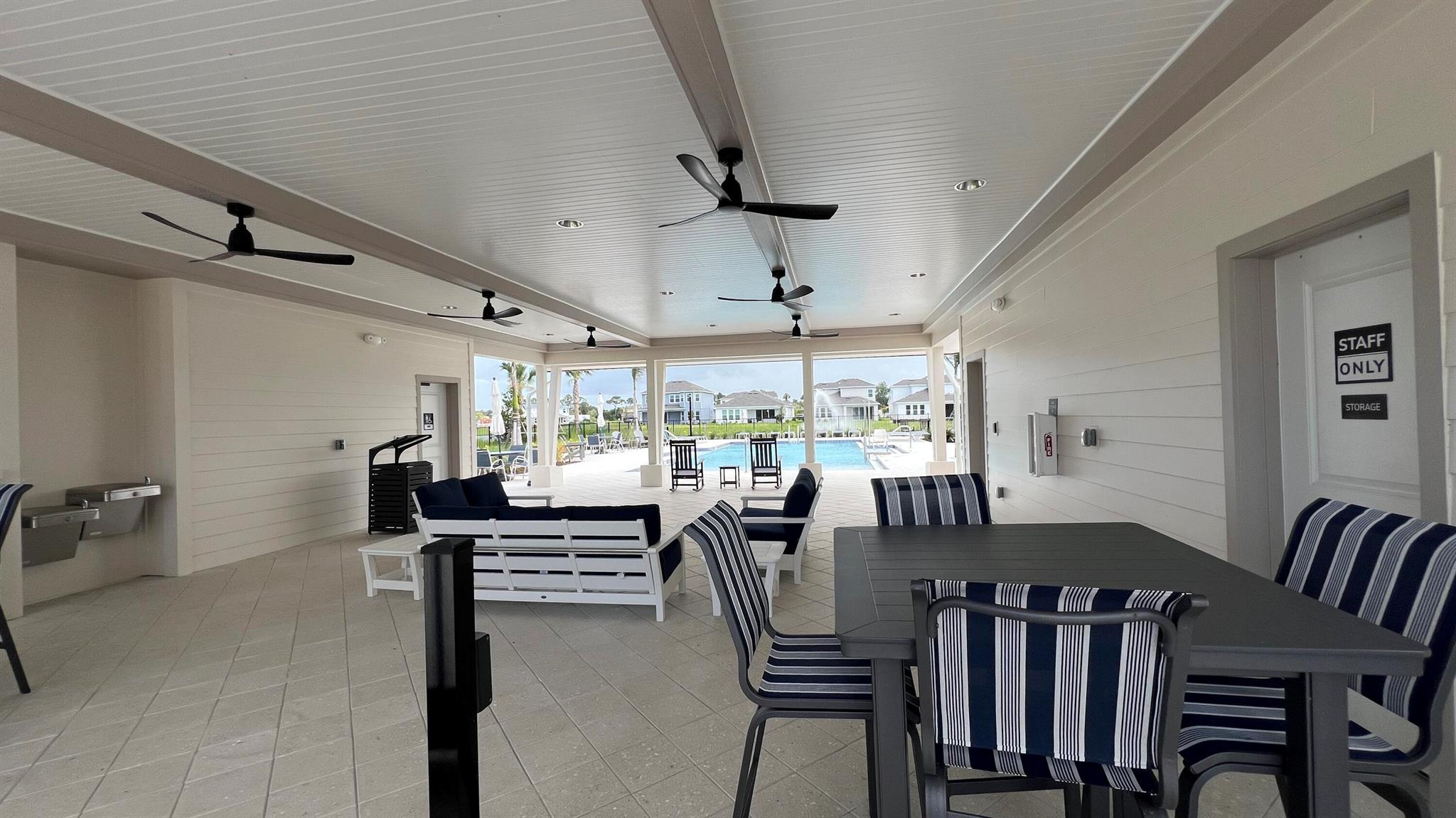 VERANDA OAKS PLAT NO. 1 P - Residential Lease