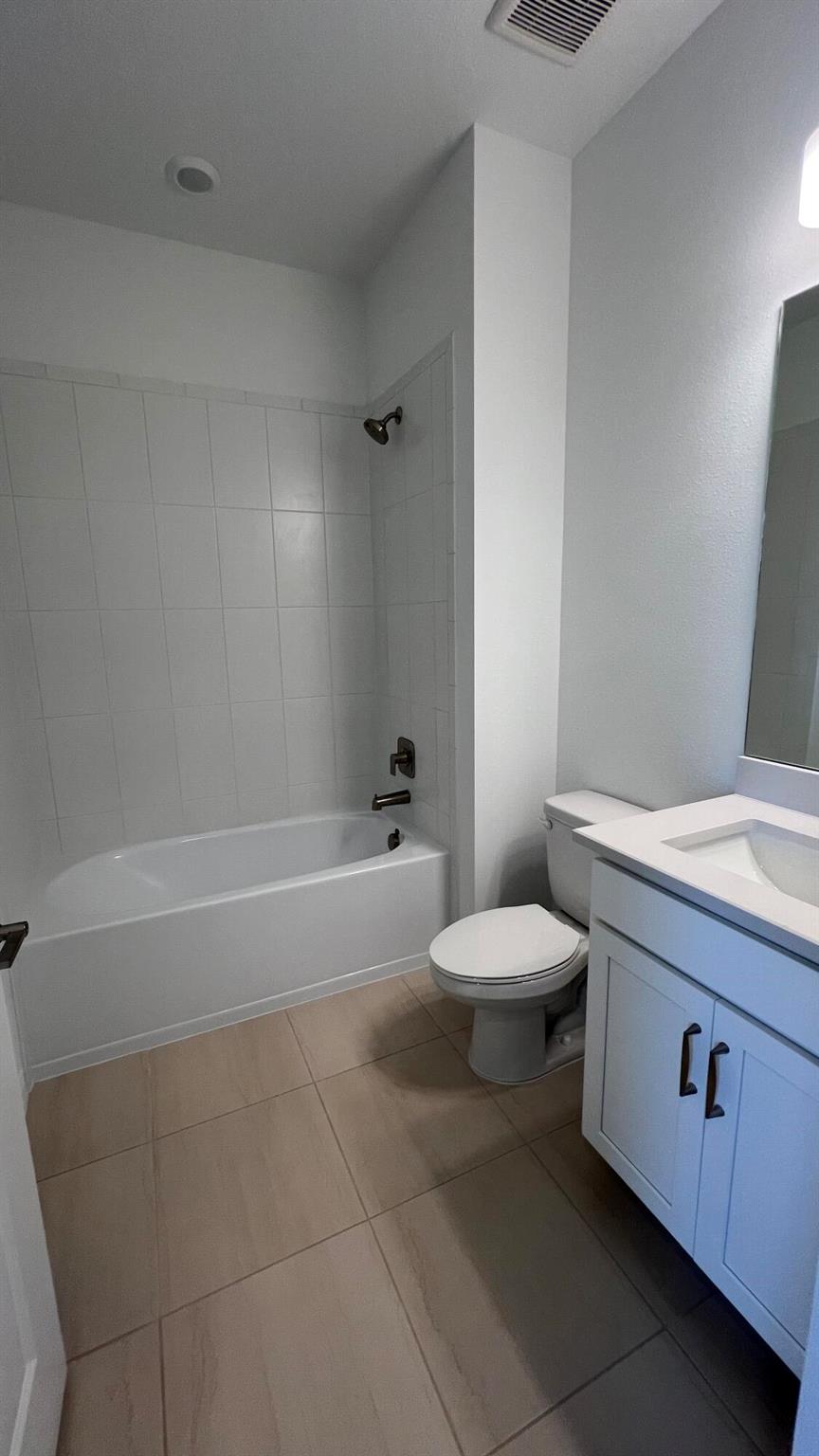 VERANDA OAKS PLAT NO. 1 P - Residential Lease
