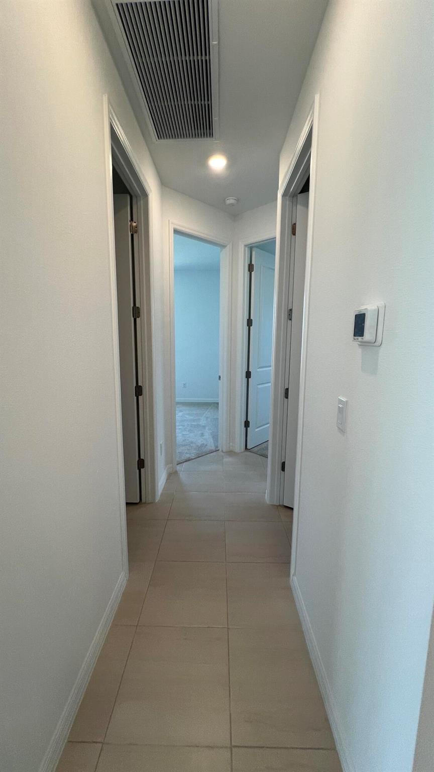 VERANDA OAKS PLAT NO. 1 P - Residential Lease