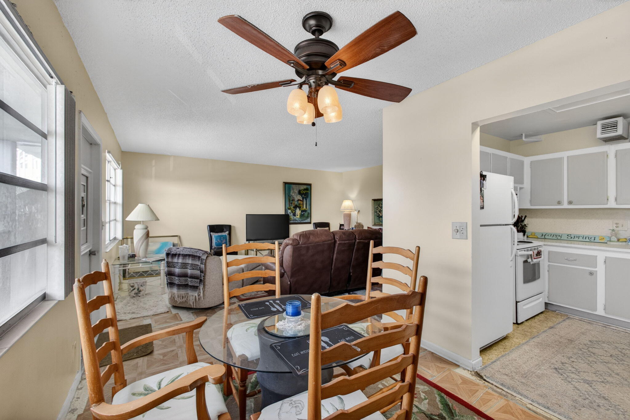 348 Wellington H