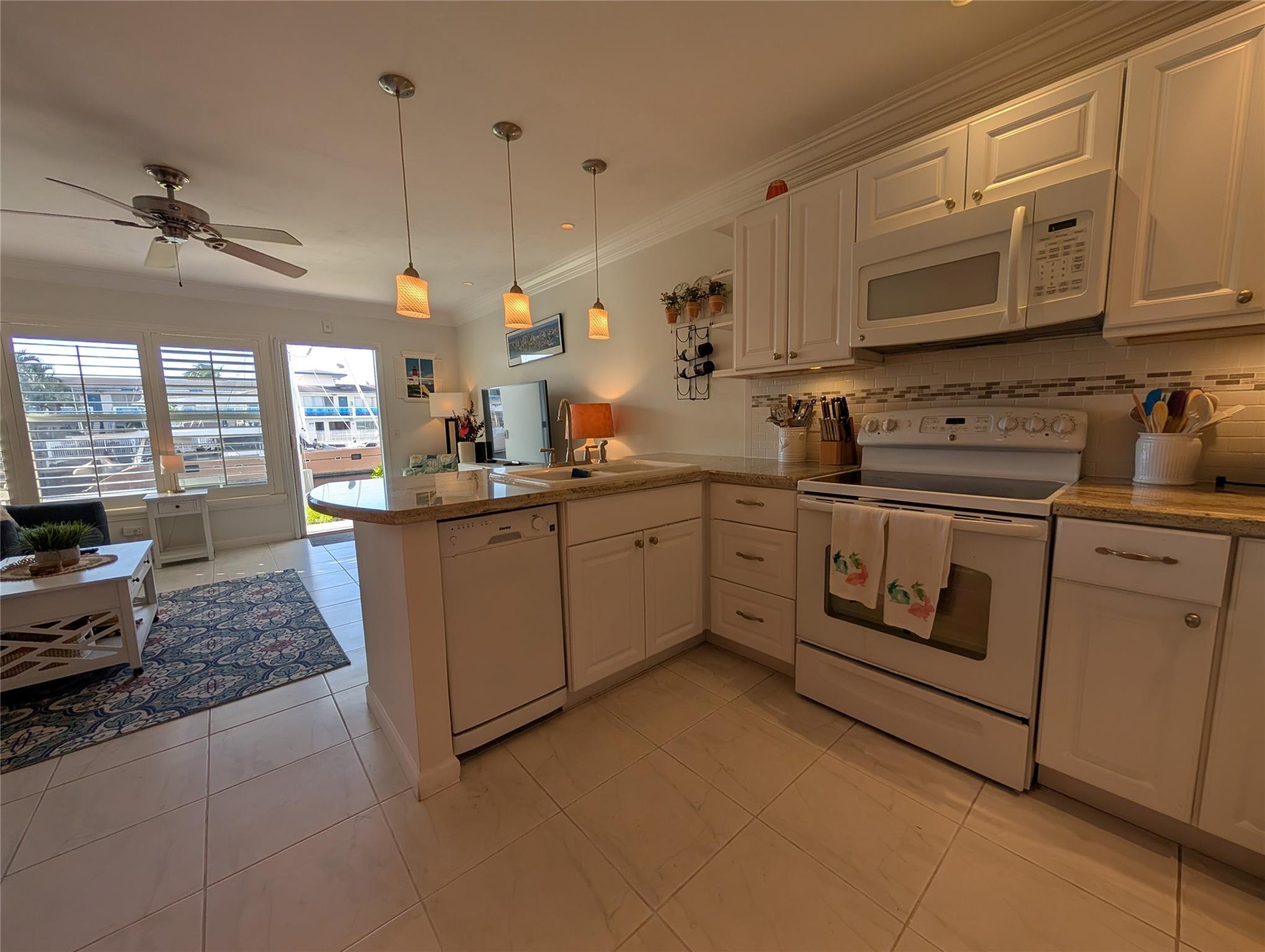 Alexander Hamilton COOP - Residential