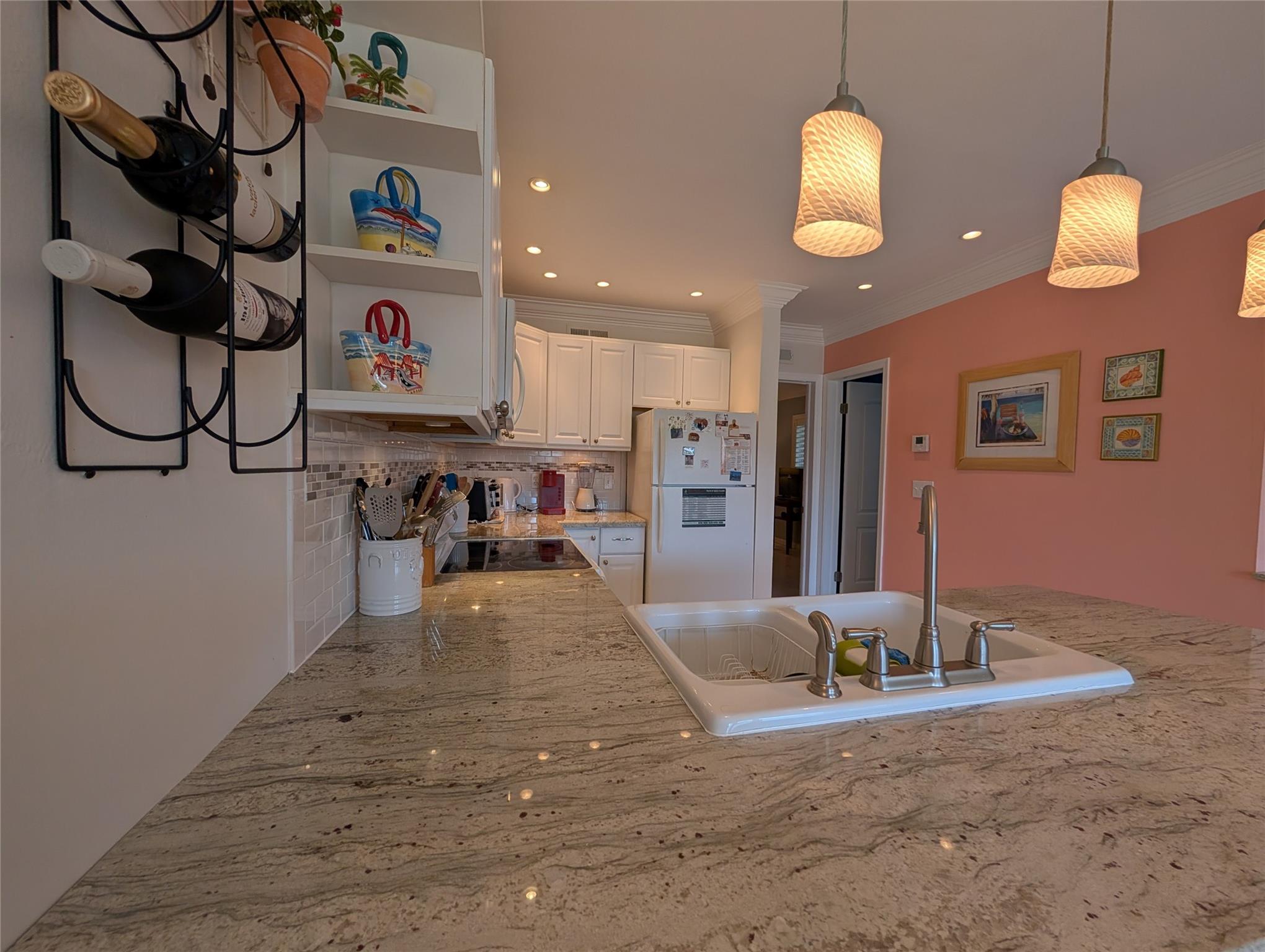 Alexander Hamilton COOP - Residential