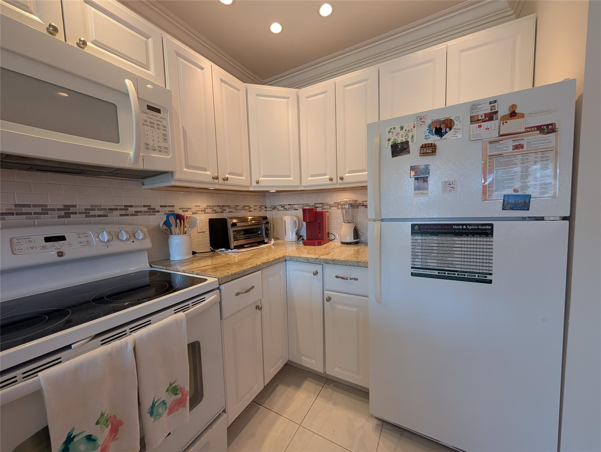 Alexander Hamilton COOP - Residential