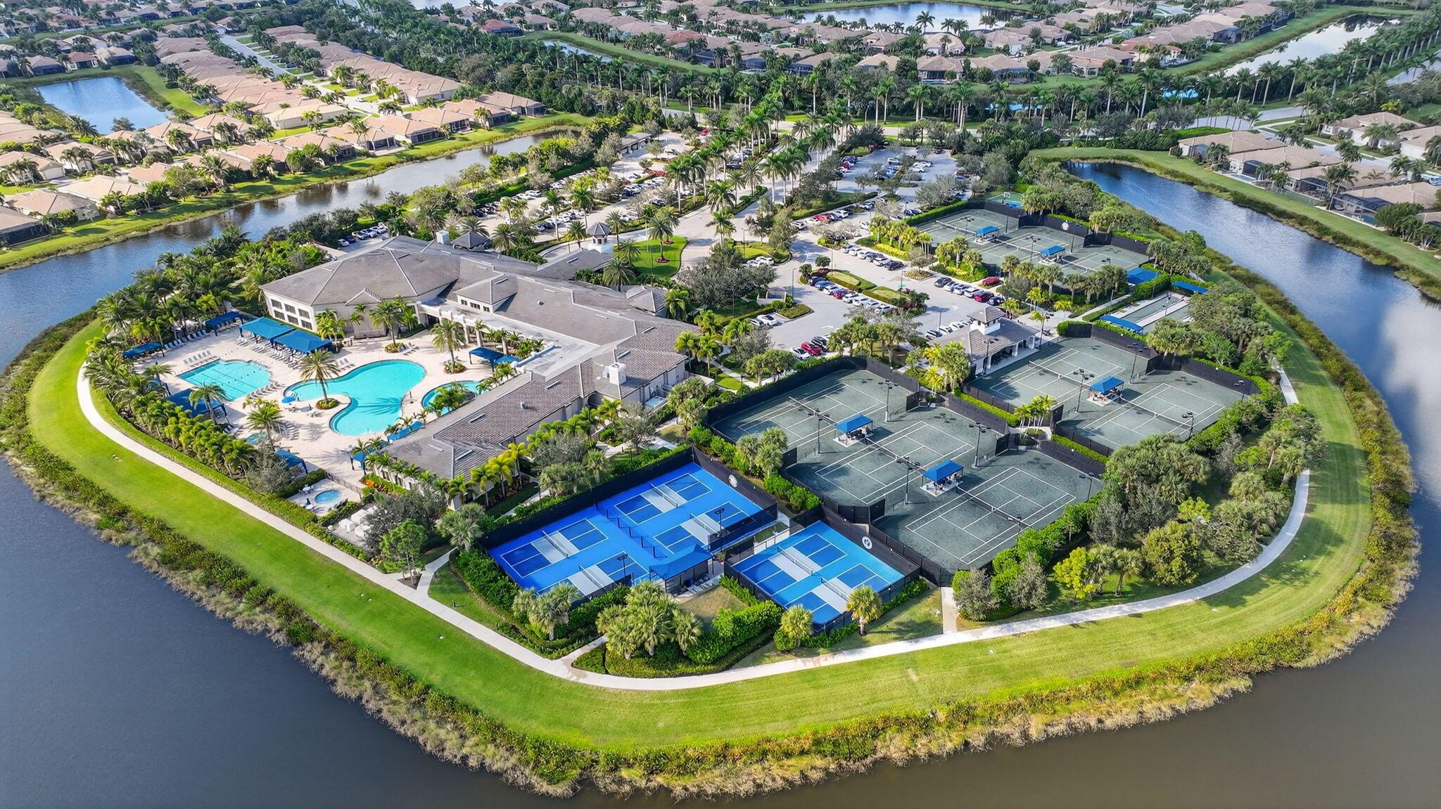 VALENCIA COVE AGR PUD PL - Residential