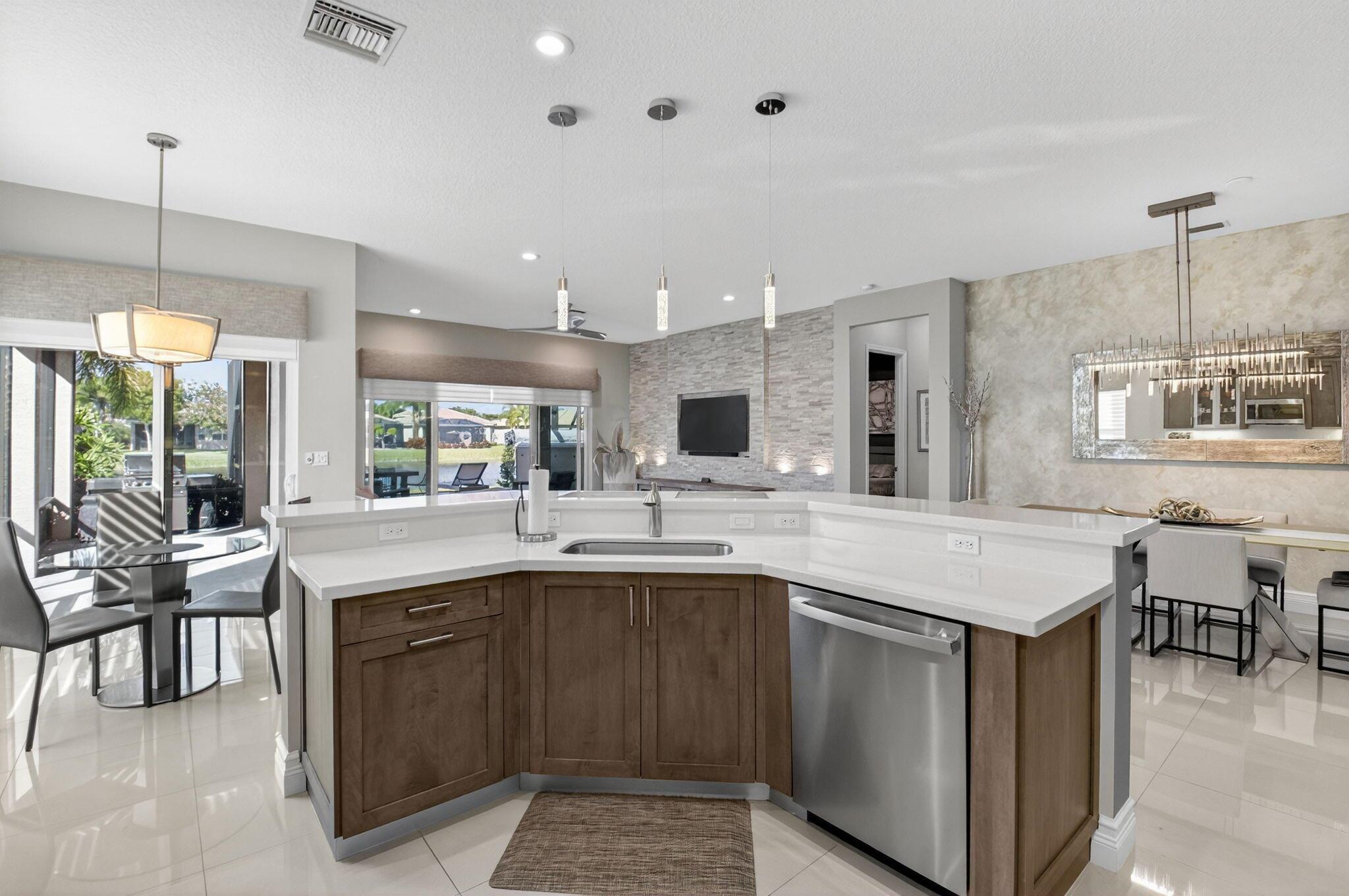 VALENCIA COVE AGR PUD PL - Residential