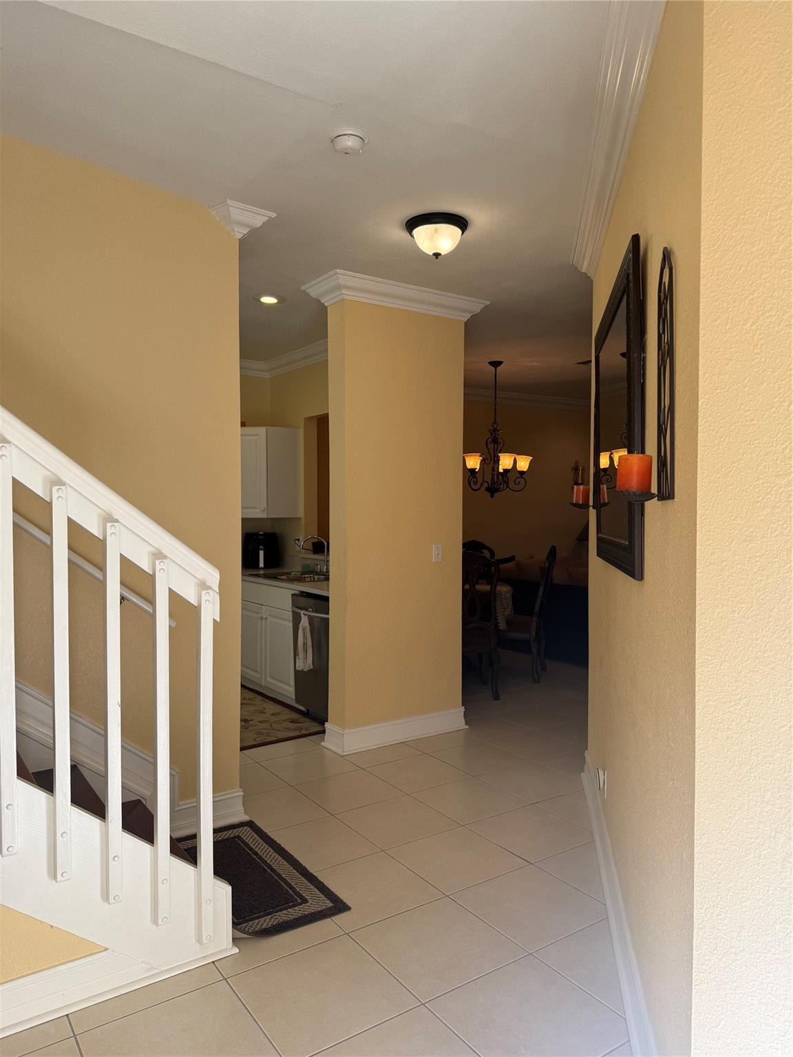 Oak Wood 80-39 B - Residential