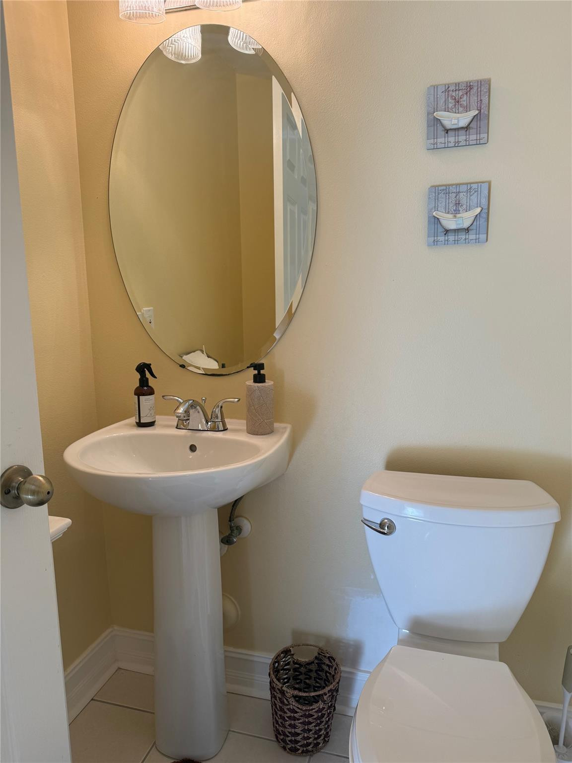 Oak Wood 80-39 B - Residential