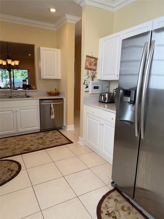 Oak Wood 80-39 B - Residential