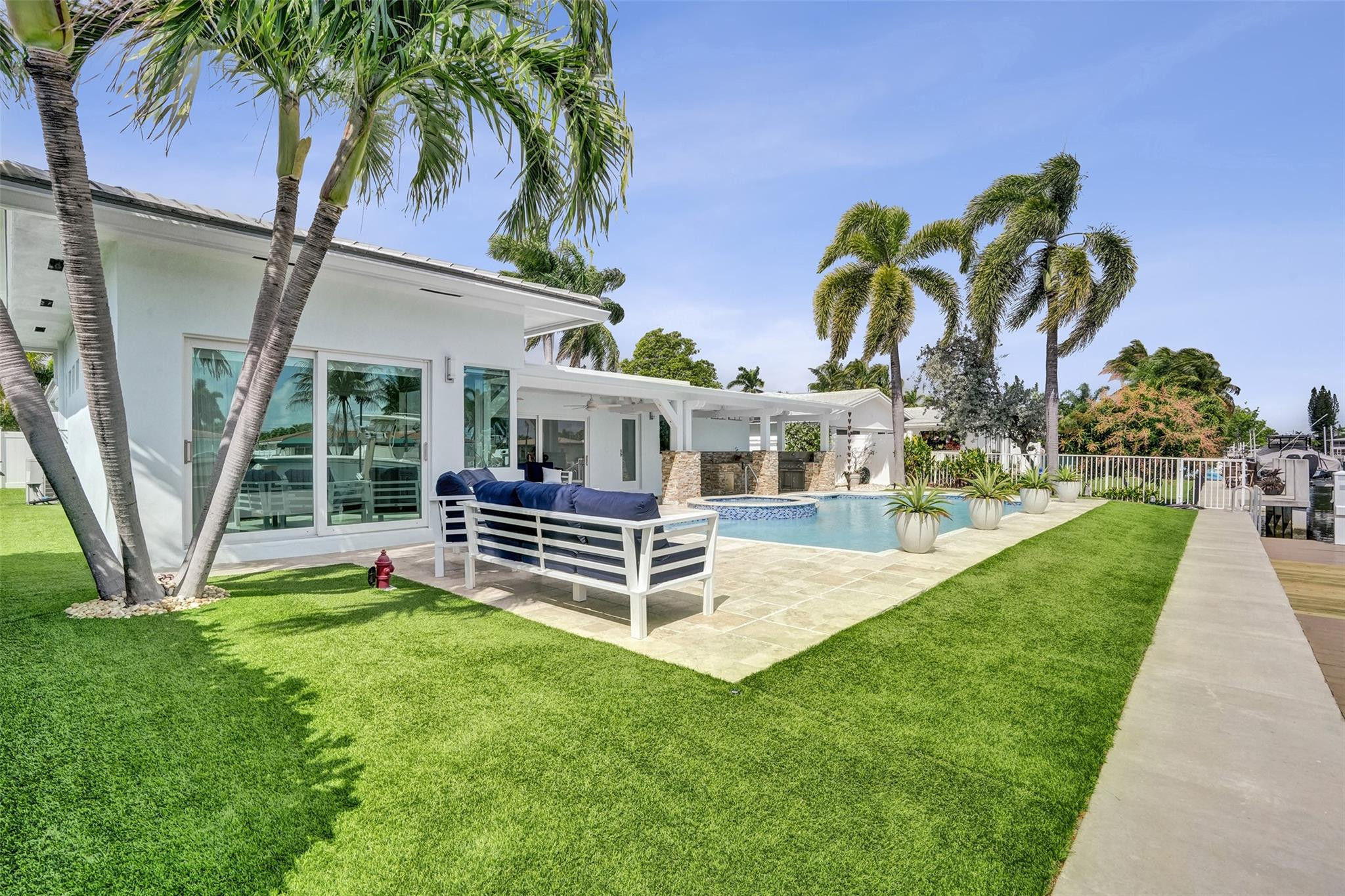 GARDEN ISLES - Residential