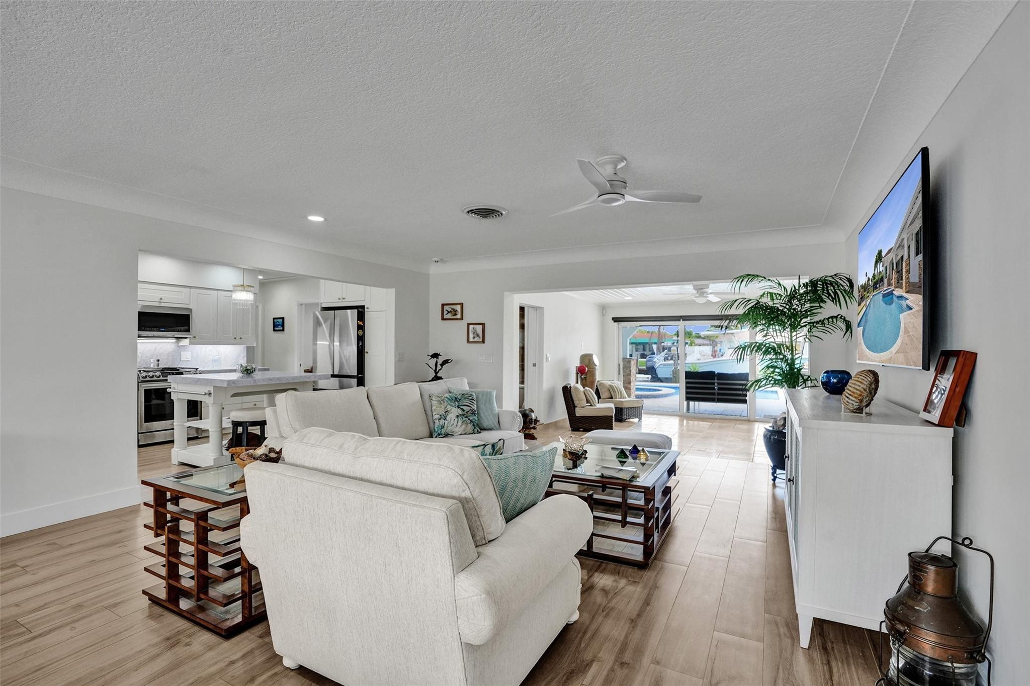 GARDEN ISLES - Residential