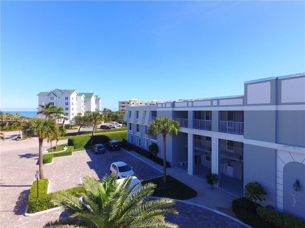 Photo of 2743 Ocean Drive #39, Vero Beach, FL 32963 (MLS # R10973133)