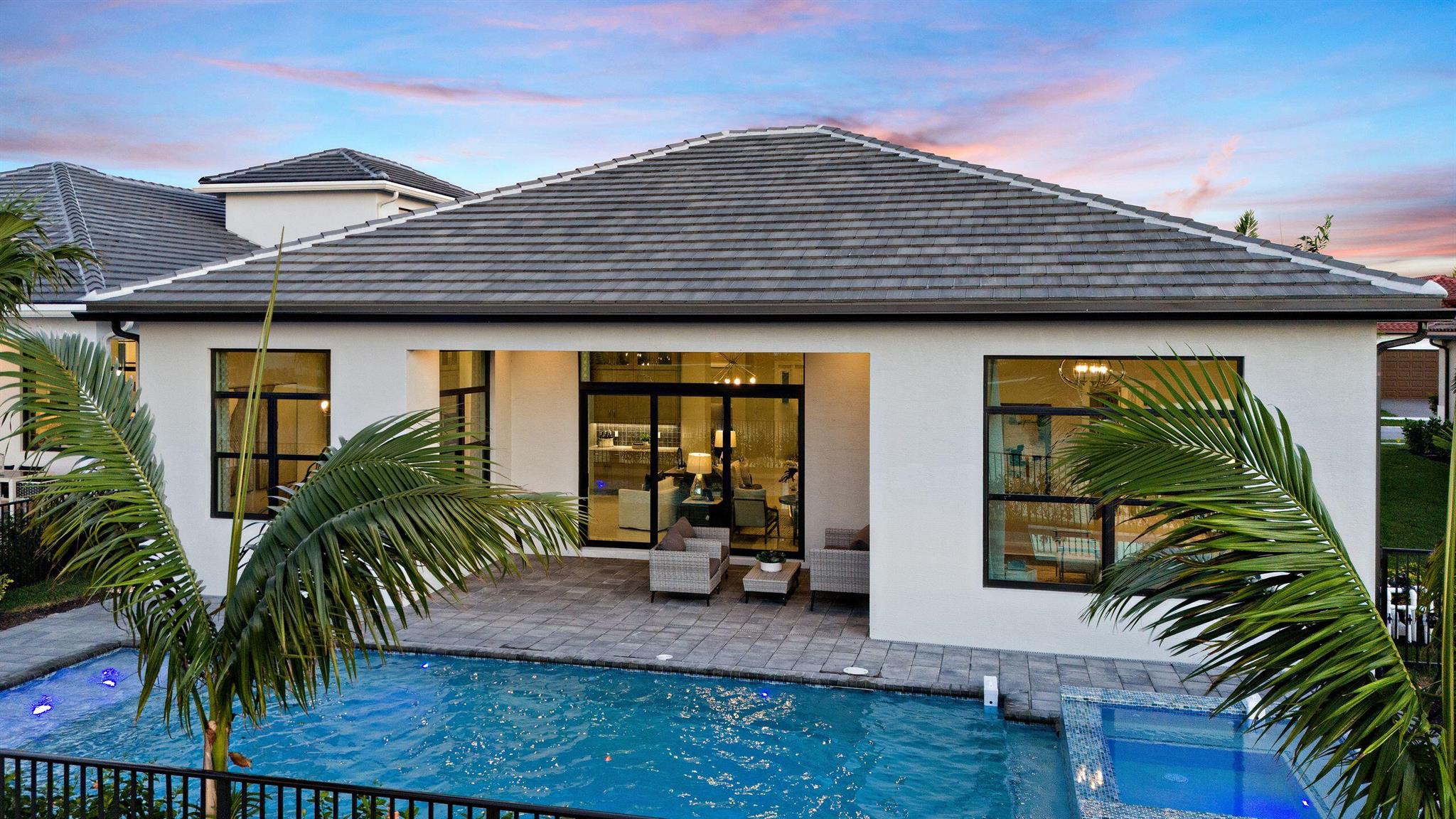CRESSWIND PALM BEACH - Residential