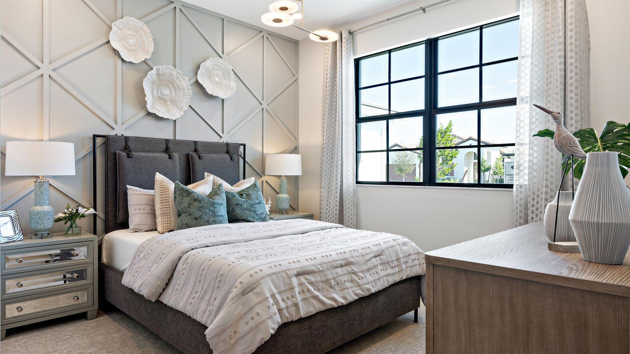 CRESSWIND PALM BEACH - Residential