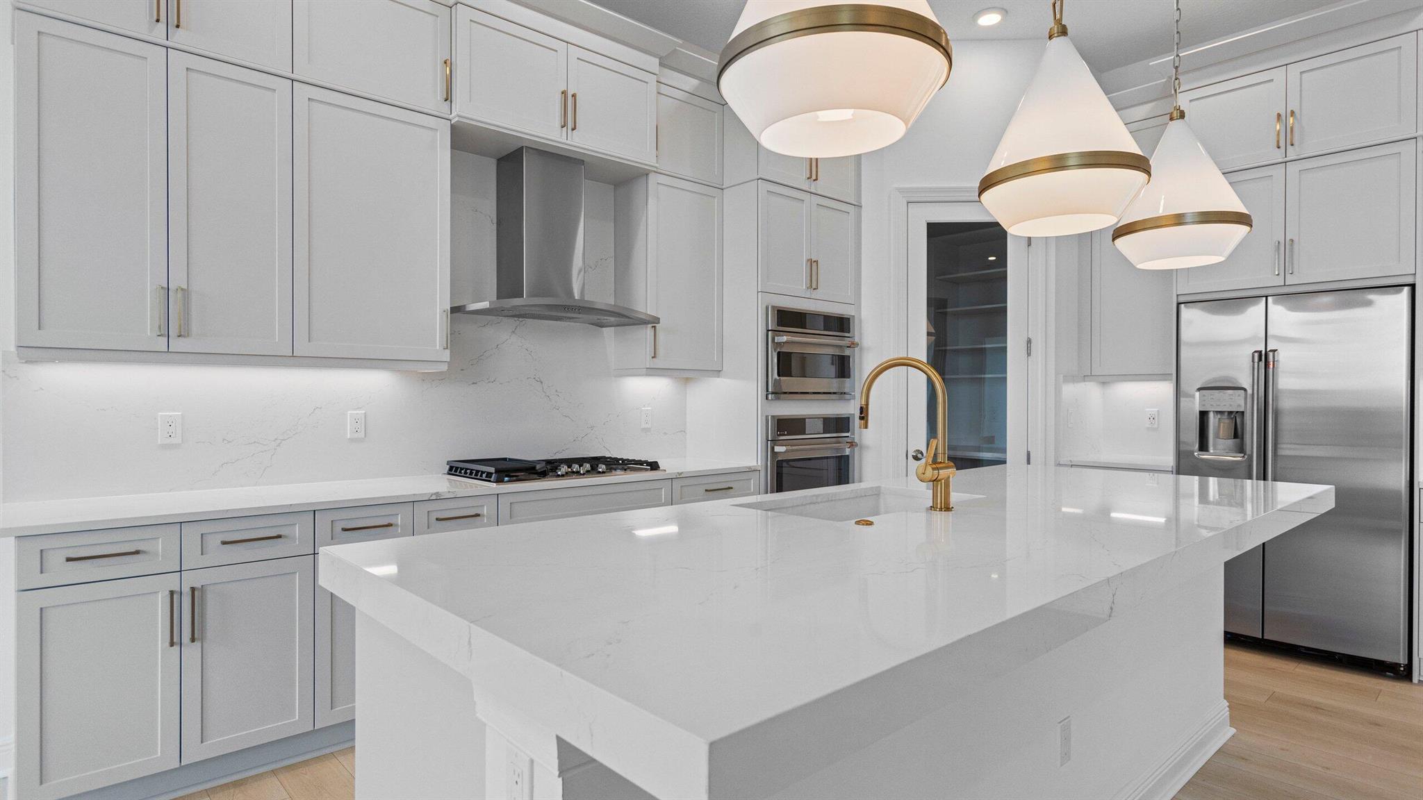 CRESSWIND PALM BEACH - Residential