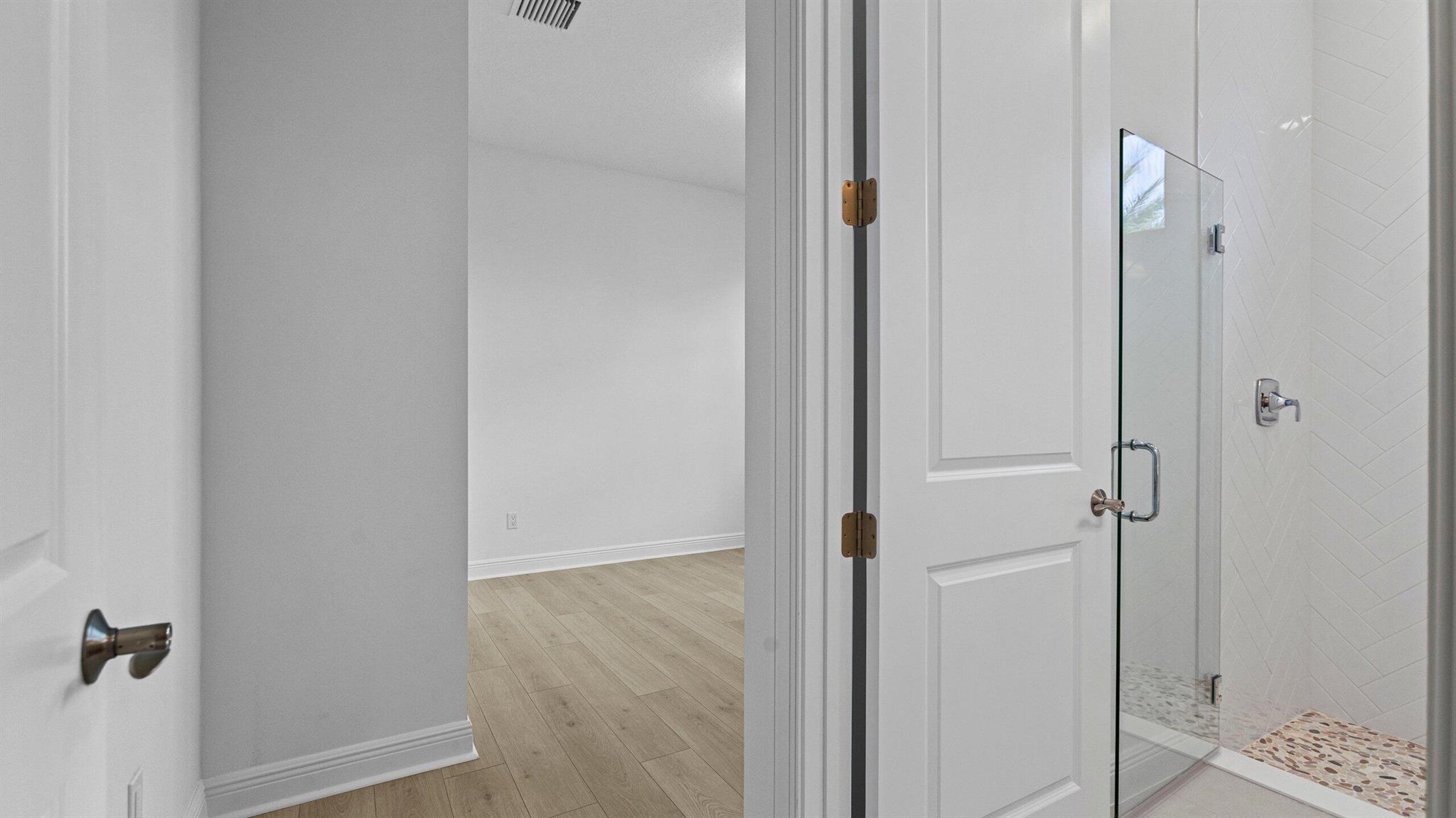 CRESSWIND PALM BEACH - Residential