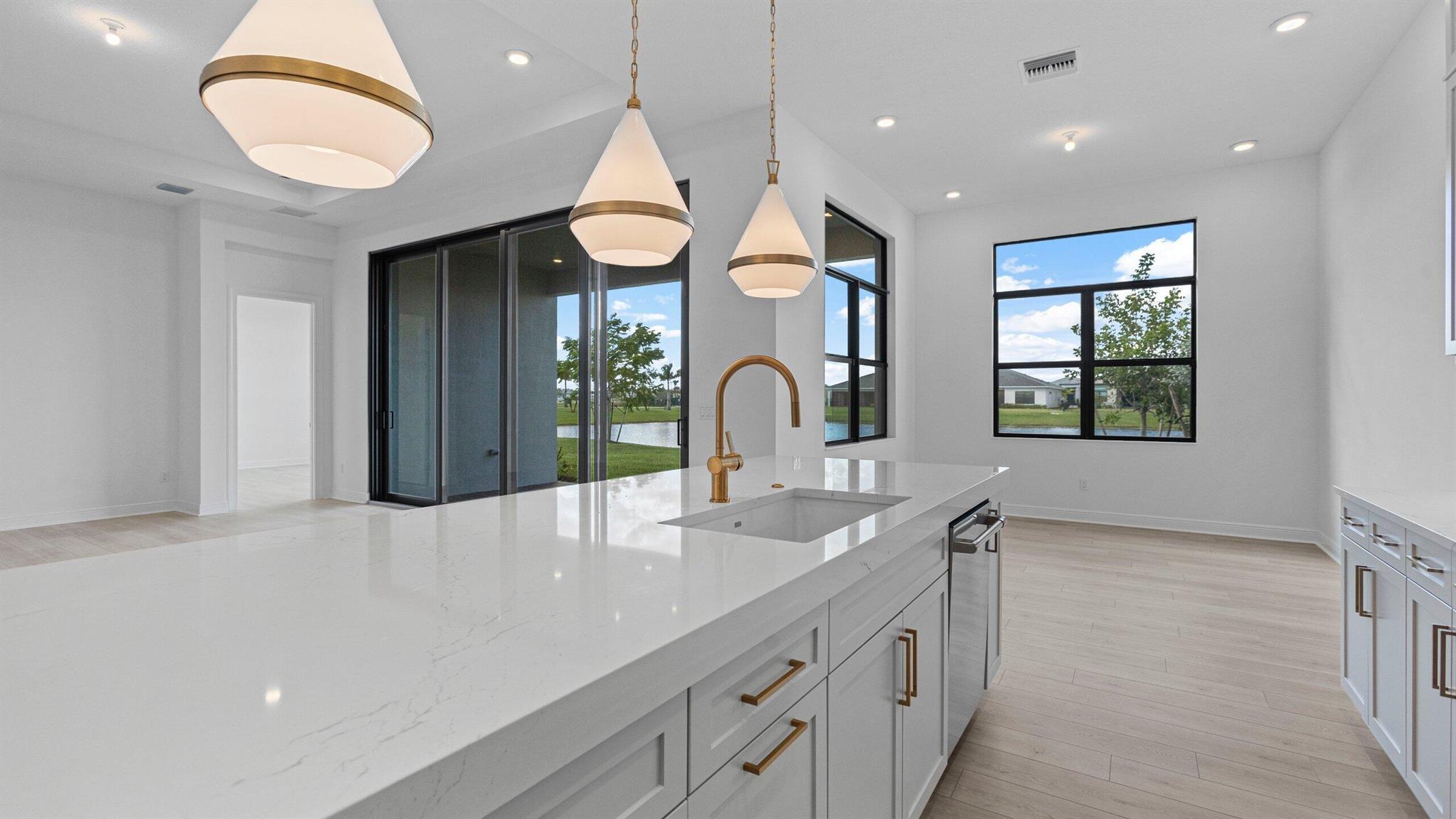 CRESSWIND PALM BEACH - Residential