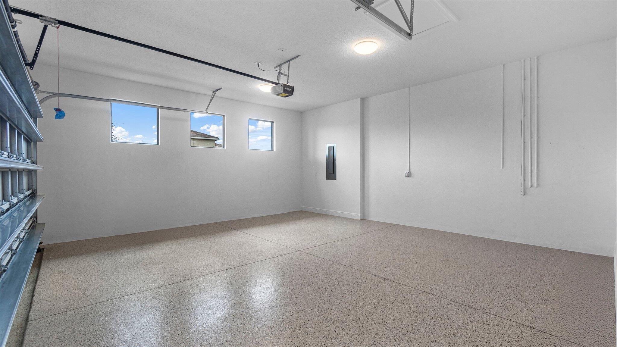 CRESSWIND PALM BEACH - Residential