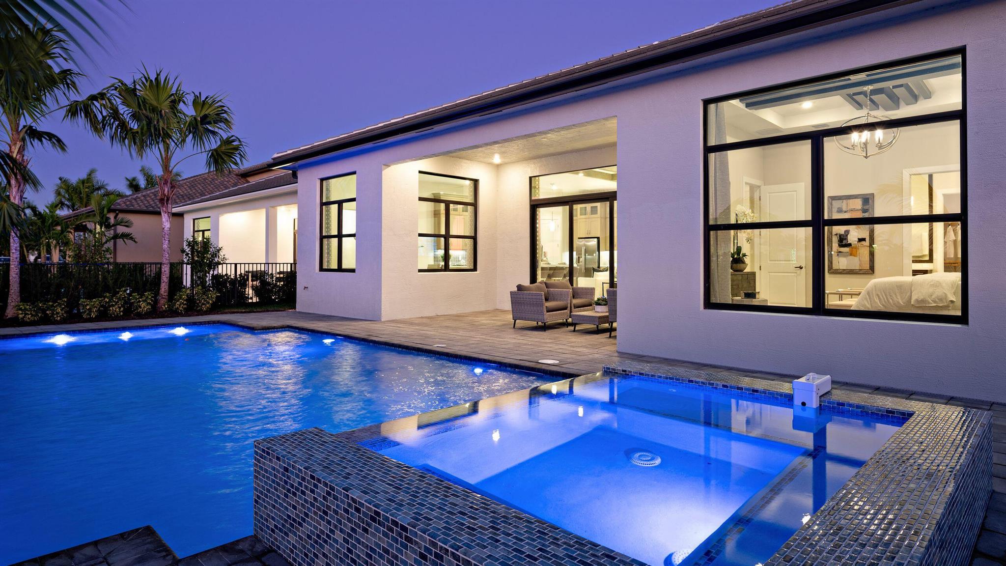CRESSWIND PALM BEACH - Residential