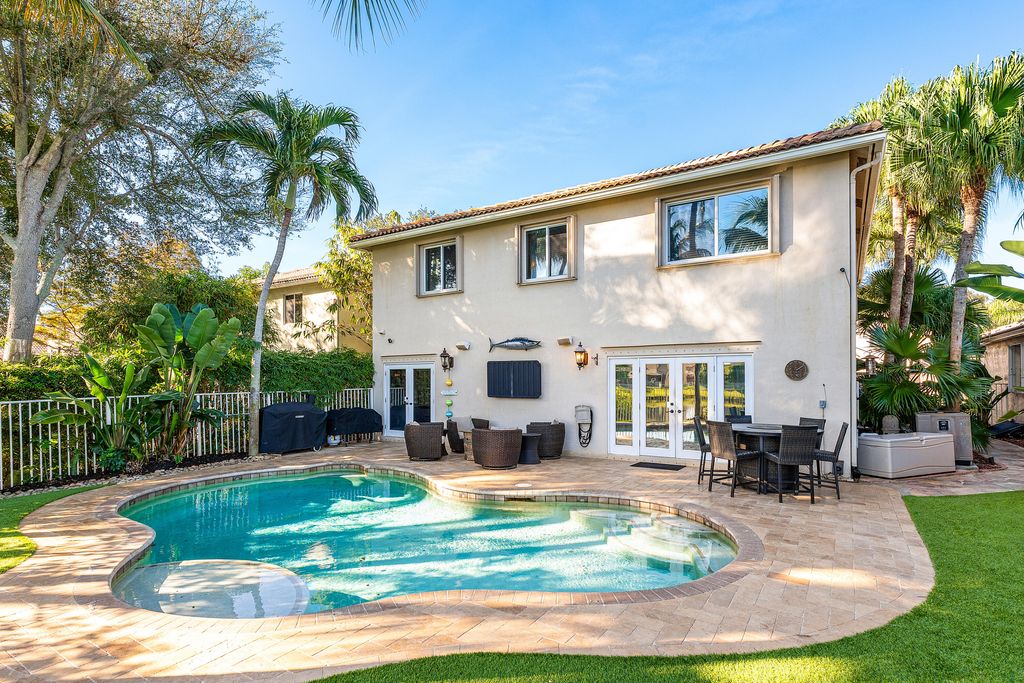 Photo of 1135 Rialto Drive, Boynton Beach, FL 33436 (MLS # R11152283)