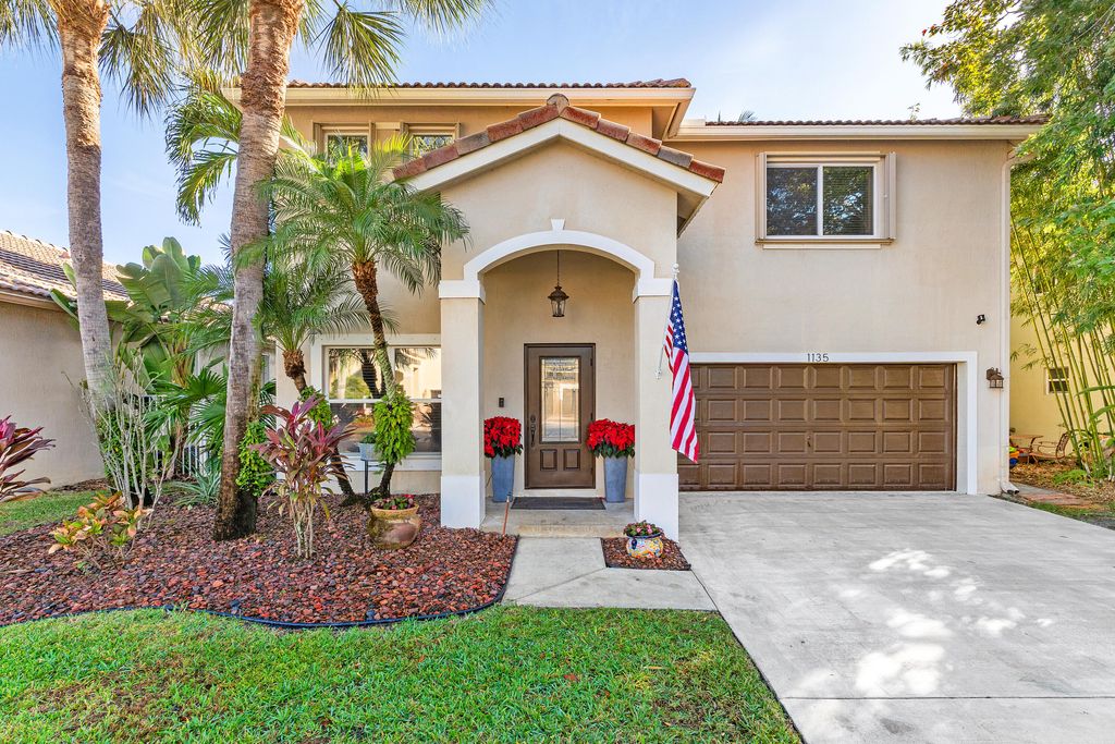 Photo of 1135 Rialto Drive, Boynton Beach, FL 33436 (MLS # R11152283)