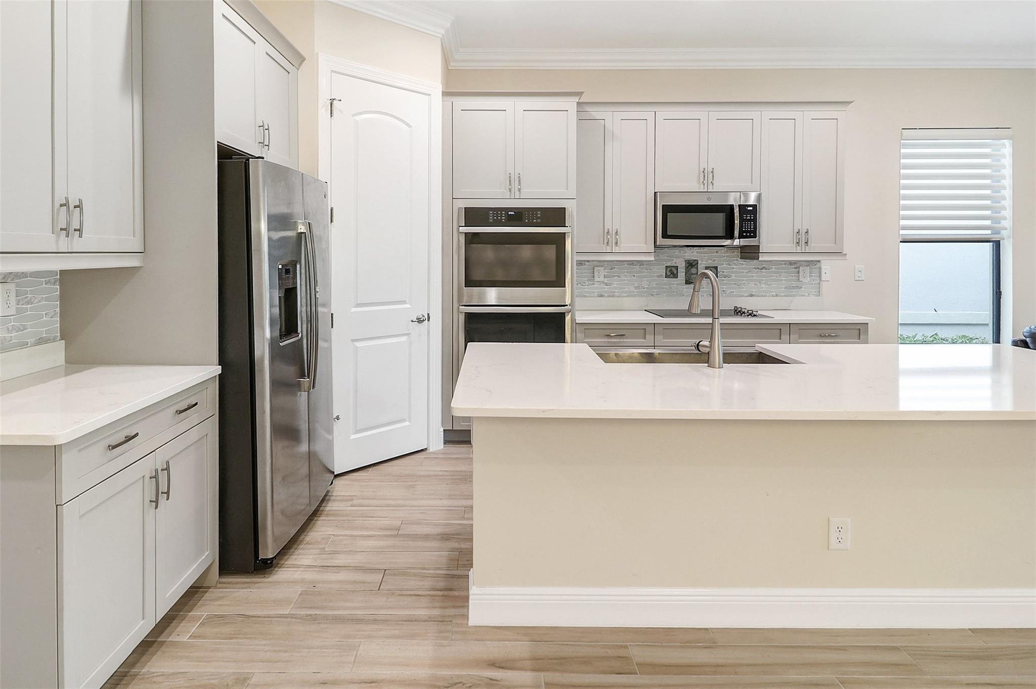 Coral Lago - Residential