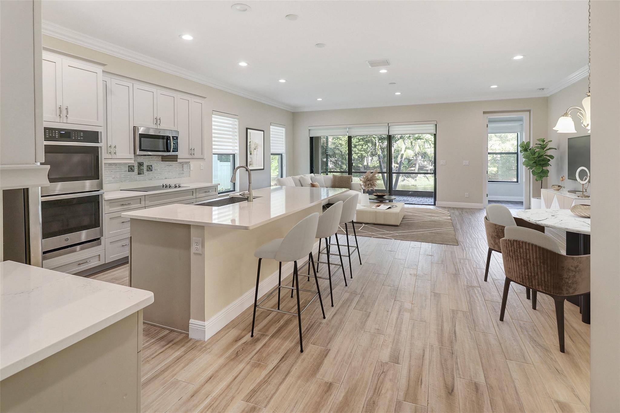 Coral Lago - Residential